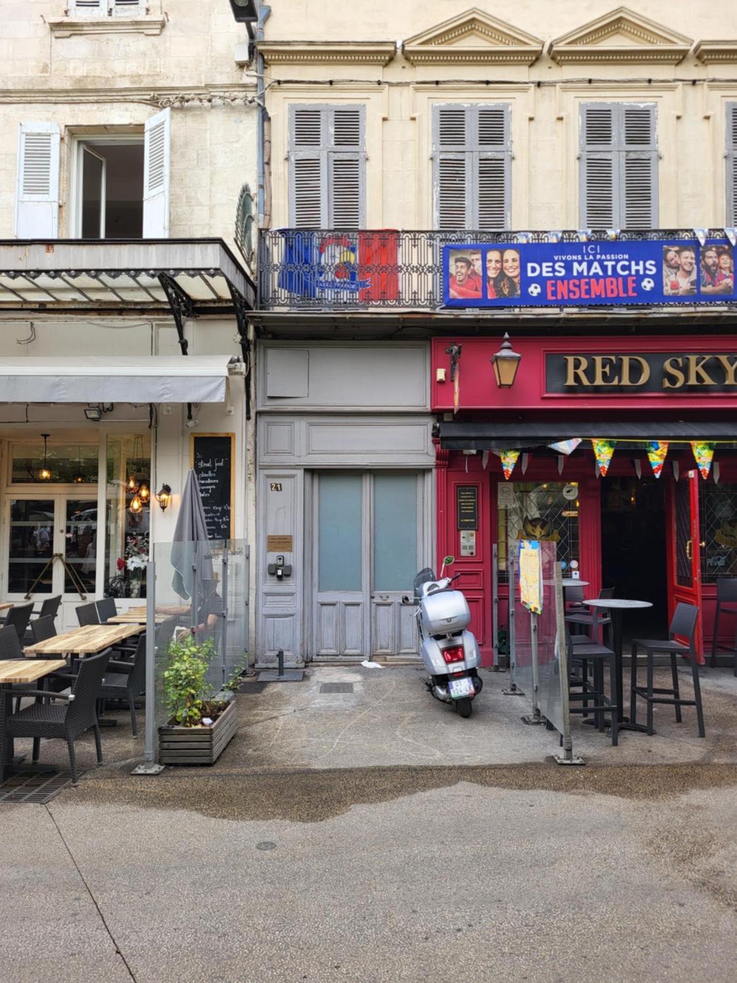 2 Pieces Avignon Intramuros Place Pie Zewnętrze zdjęcie